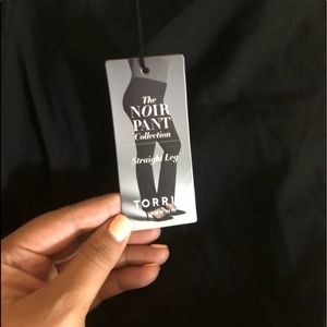 New with tag black torrid dressing pants